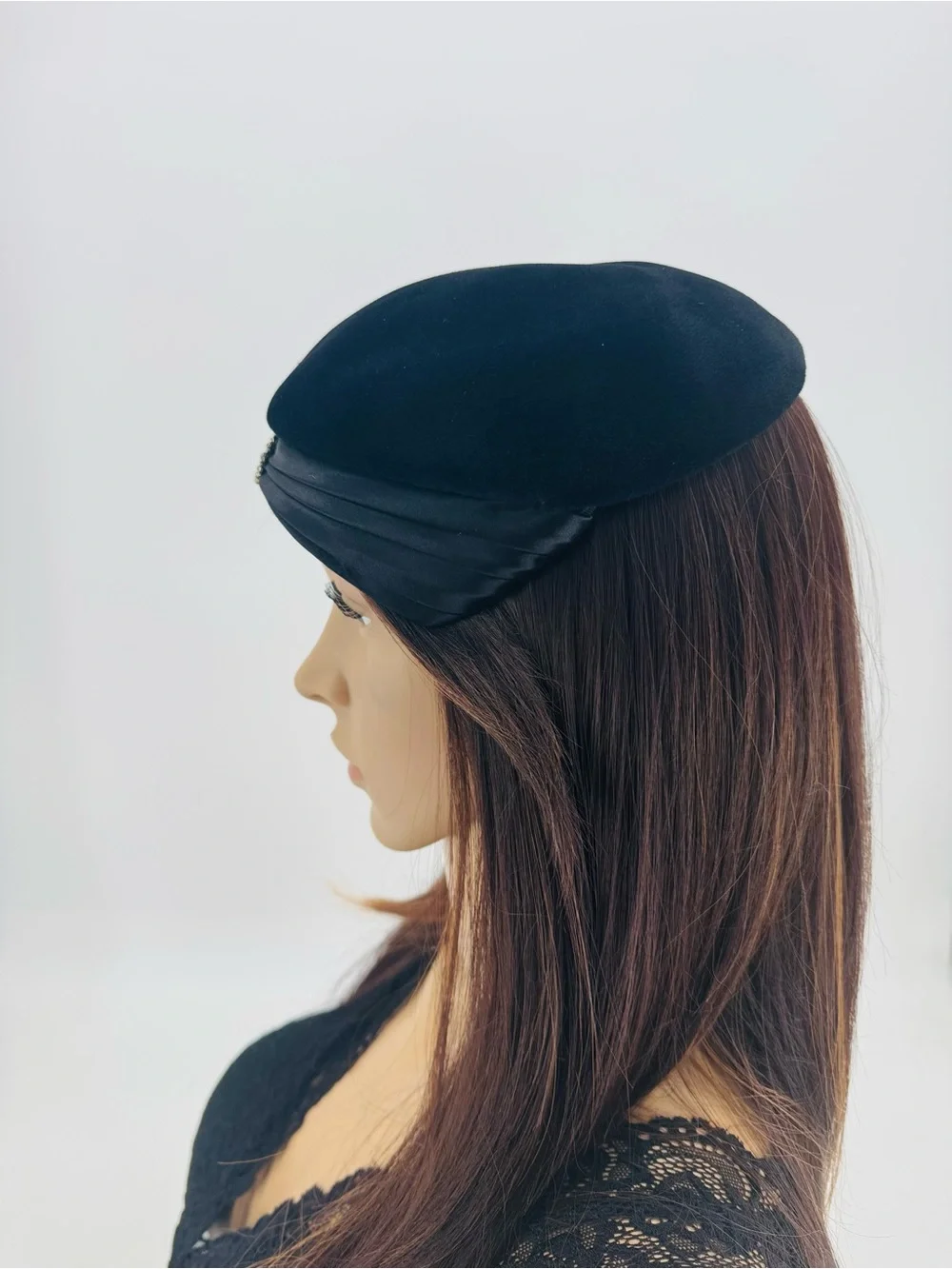 Vintage 50s Mid Century Art Deco Velour Satin Rhinestone Evening Juliet Cap Hat